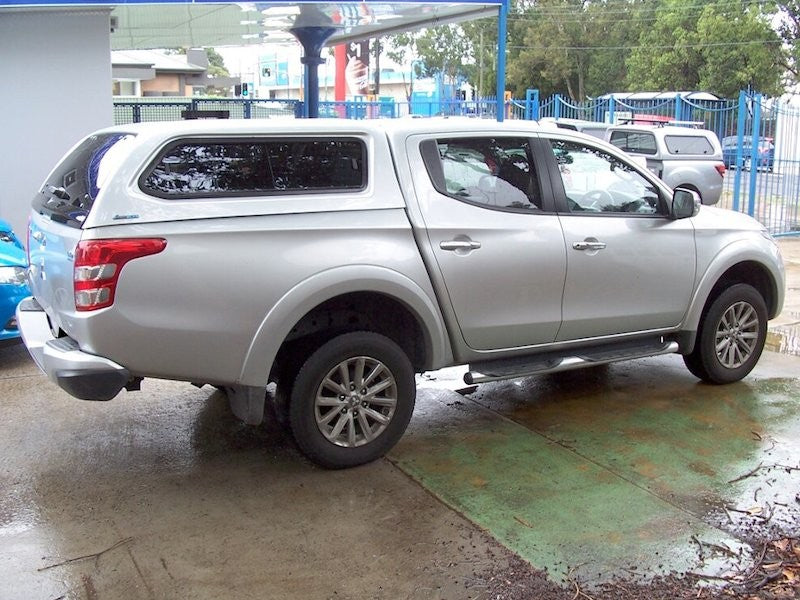 Hardtop Aeroklas Mitsubishi L200 2015 un presente - Finestre scorrevoli | Doppia cabina