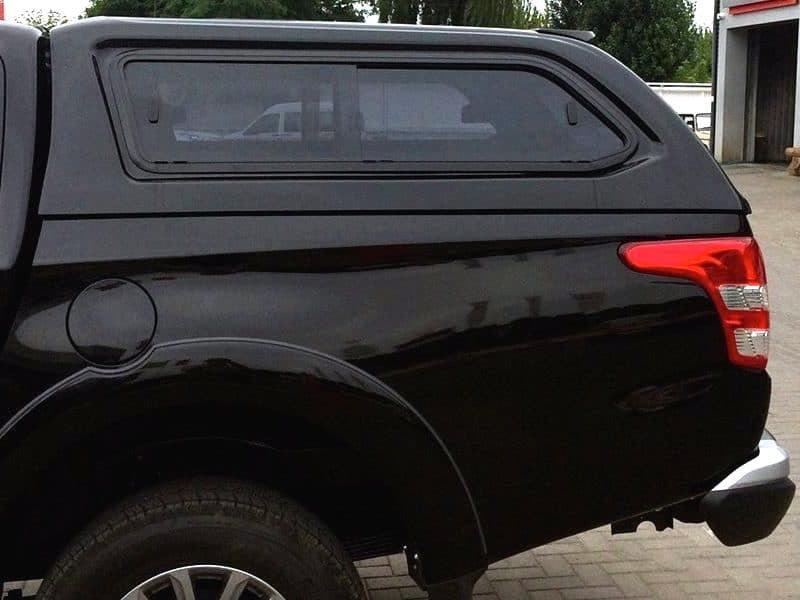 Hardtop Aeroklas Mitsubishi L200 2015 un presente - Finestre scorrevoli | Doppia cabina