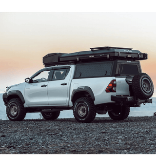 Hardtop Alu-Cab Explorer 3 Toyota Hilux 2005-2015 - Nero Alu-Cab Xperts4x4