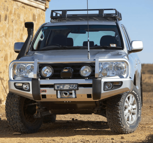 Paraurti anteriore ARB per Land Cruiser Serie 200 dal 2007 al 2015 | Bullbar Deluxe - ARB - Xperts 4x4