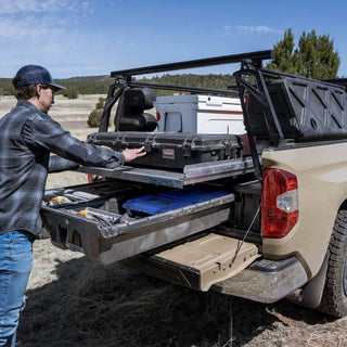 Piano di carico scorrevole - Toyota Hilux 2016+ | CargoGlide | DECKED DECKED Xperts4x4