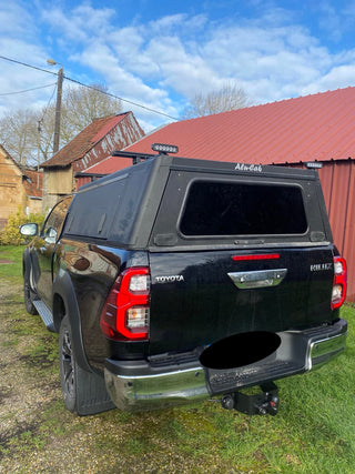 Hardtop Alu-Cab Explorer 3 Toyota Hilux 2005-2015 - Alu-Cab nero