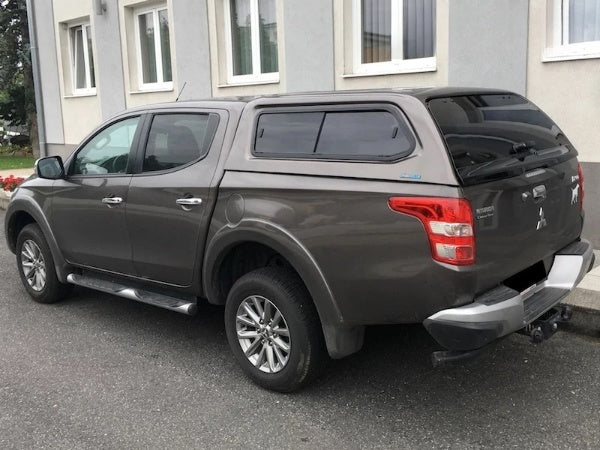 Hardtop Aeroklas Mitsubishi L200 2015 un presente - Finestre scorrevoli | Doppia cabina