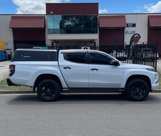 Hardtop RSI SmartCap EVOd Defender  RSI SMARTCAP Double Cab - Mitsubishi L200 - 2015+ / 2015+ / Nero opaco 005.ED0800-MB Xperts4x4