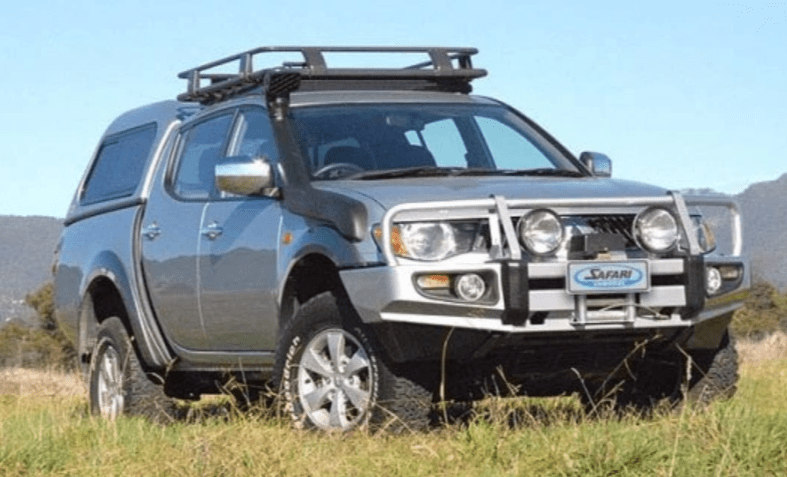 Snorkel SAFARI 4x4 - Mitsubishi Triton/L200 2006-2015 - Safari 4x4 - Xperts 4x4