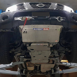 Protezione del bloccaggio del differenziale anteriore Almont4wd - Nissan Navara D40 2.5 DCI / Pathfinder R51 su Xperts4x4 4x4 Off-Road Accessori