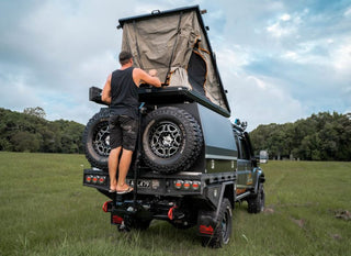 Tende da tetto BOSS con barre da tetto | Campboss 4x4 | 2330mm x 1480mm su Xperts4x4 4x4 Off-Road Accessories